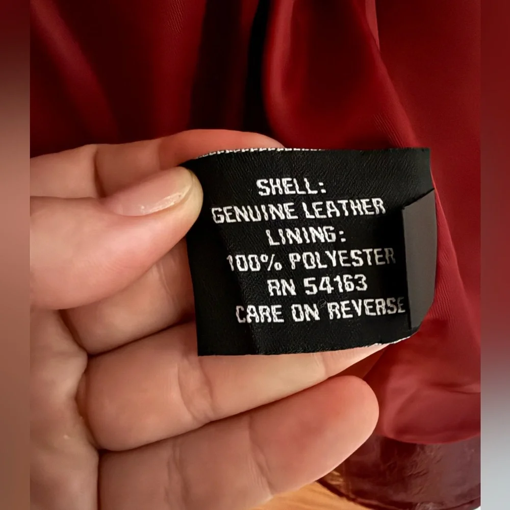 Women's Vintage Guess Los Angeles Maroon Red Leather Jacket Multi Pockets Large - Picture 9 of 15